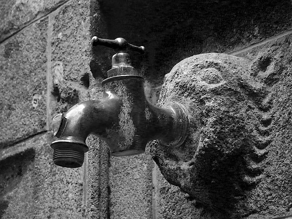 LA BOUCHE D'EAU